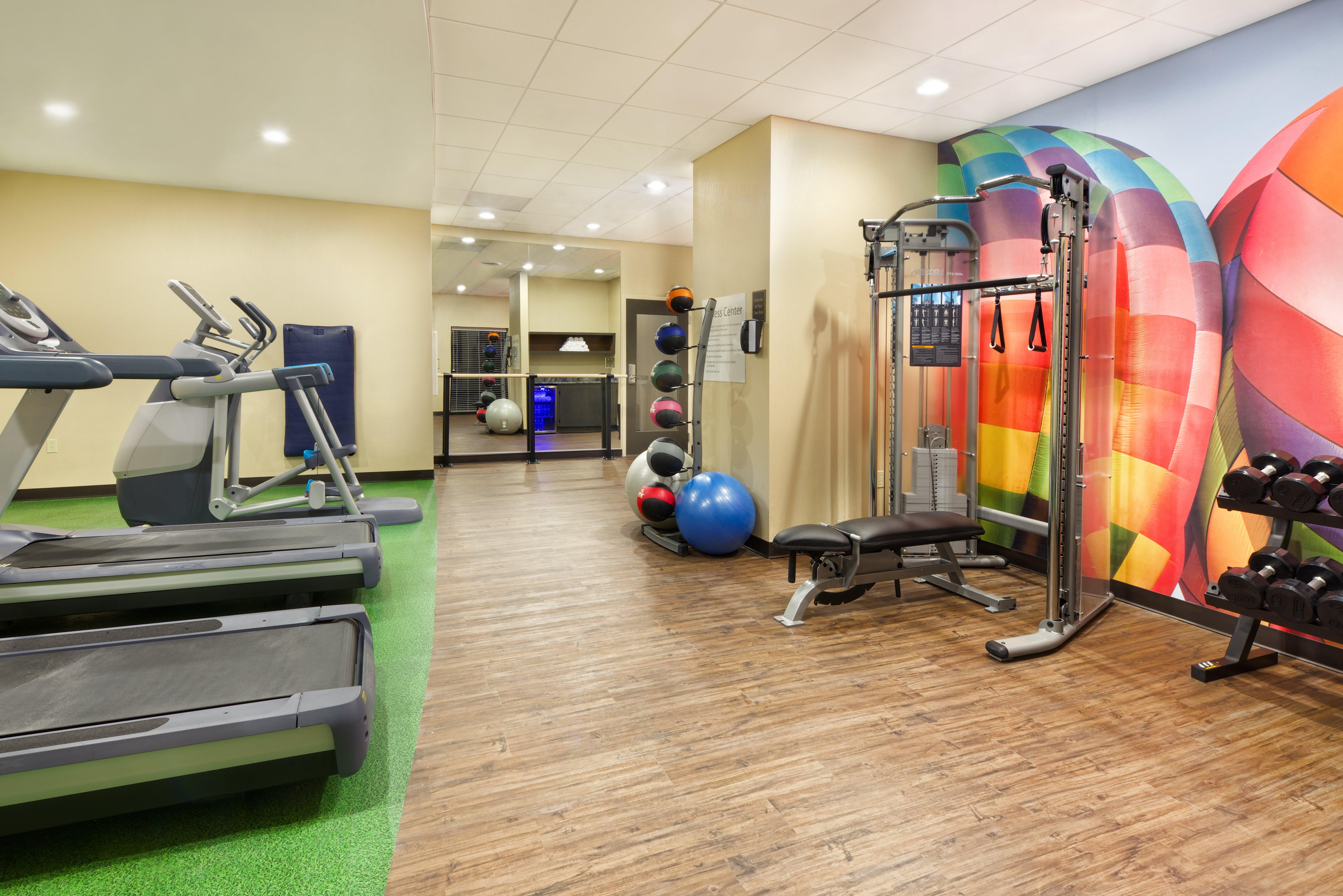 Hotel Indigo Cleveland Beachwood By Ihg Экстерьер фото
